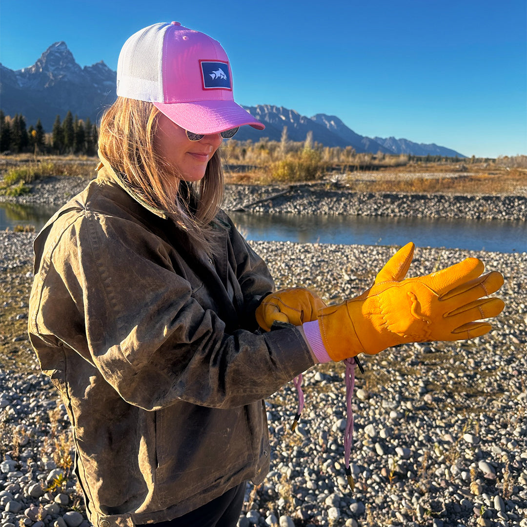 Limited Edition Pink 4-Season Give'r Gloves