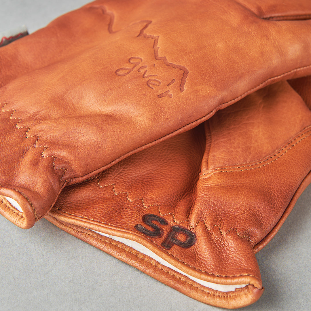 Limited Edition Chestnut Classic Give'r Gloves